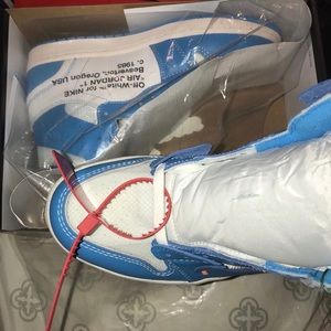 Nike x Off-White Air Jordan 1 UNC